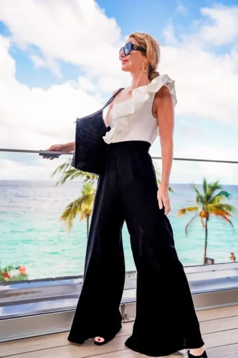 Black Linen Trousers beach trip packing must-haves