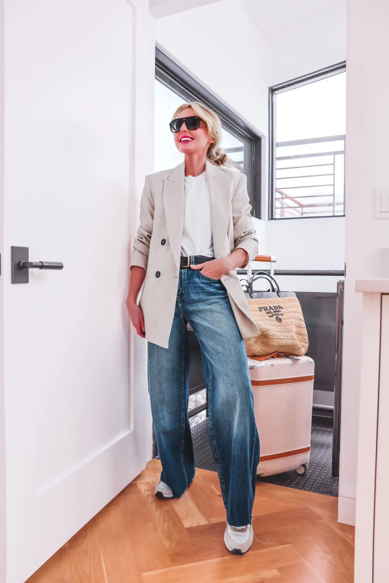 Spring break travel day outfit 