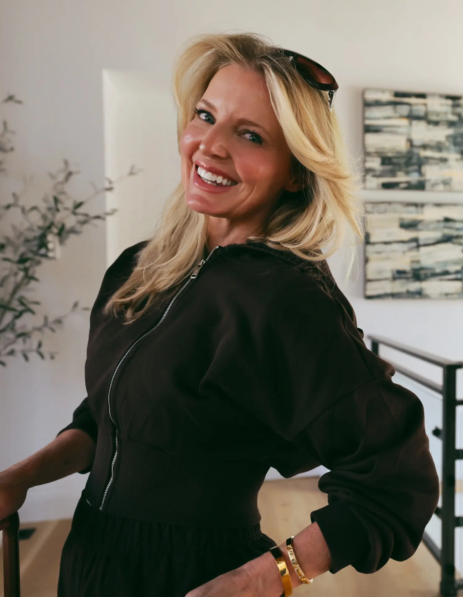 cozy travel day outfits featuring Lilysilk SILKERRY espresso zip up jacket