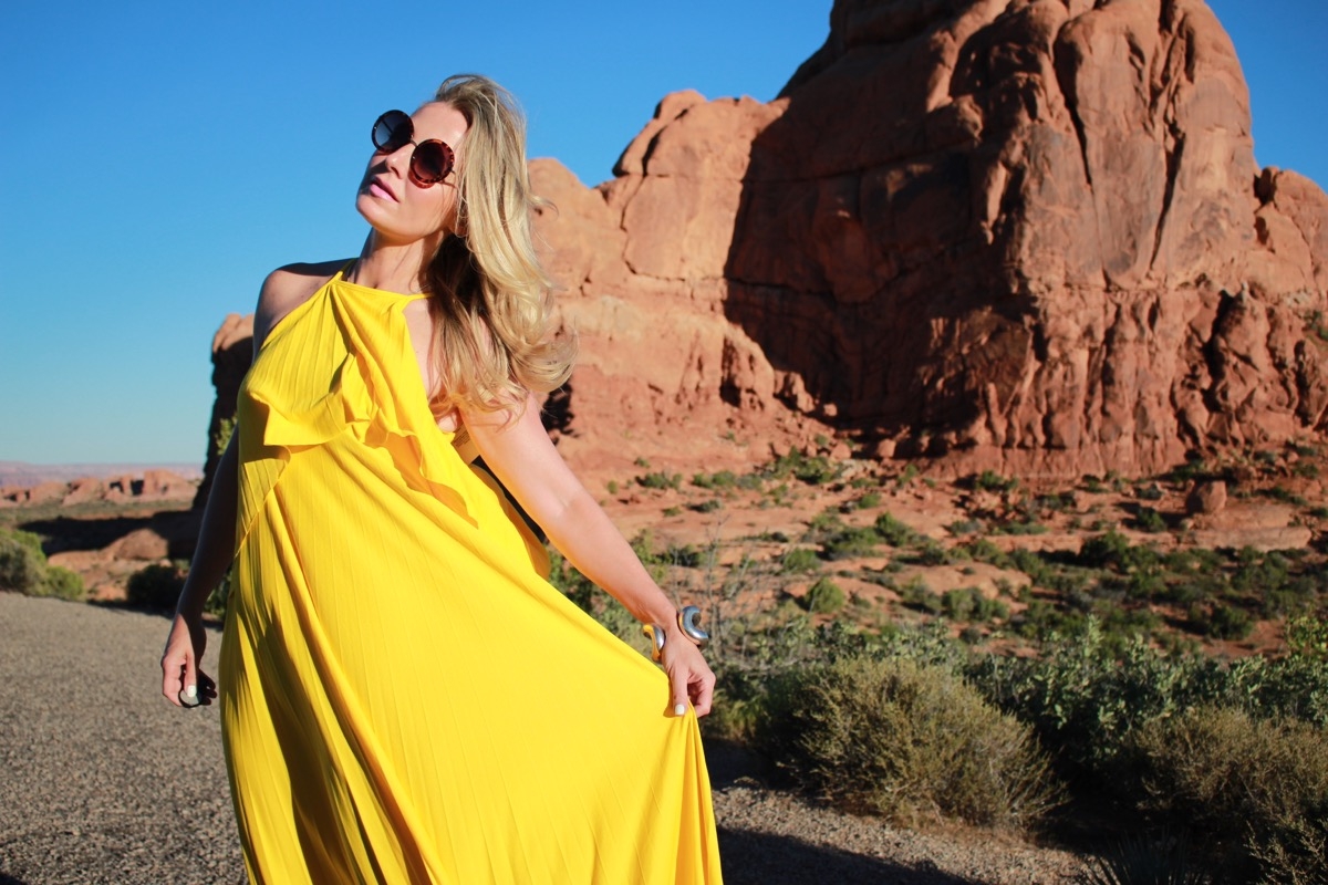 Color Trend, yellow, moab, utah, arches national park