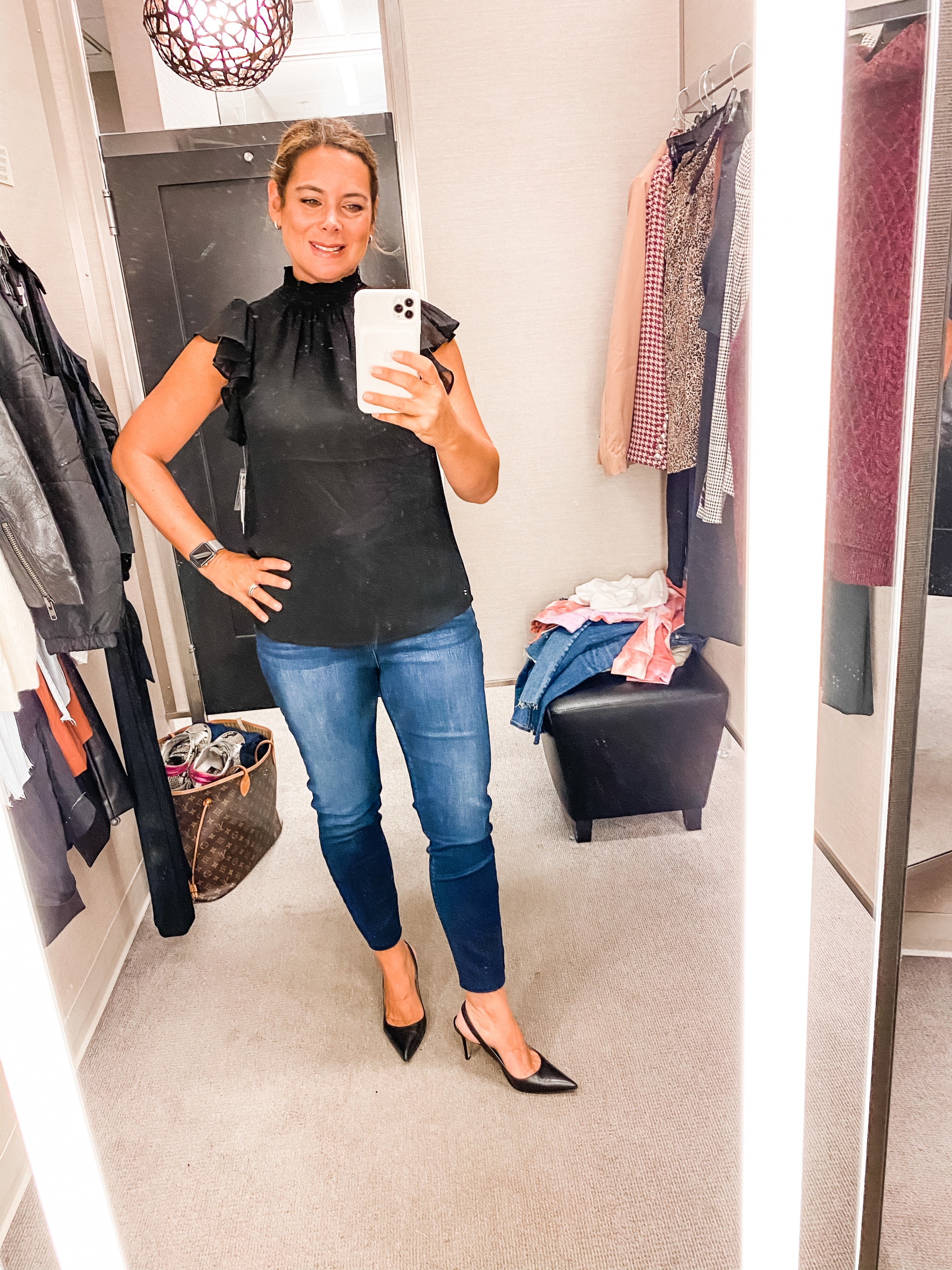 Nordstrom Sale Outfits, Erin Busbee Of Busbee Style And Her Team Sharing Their Favorites From The Nordstrom Anniversary Sale 2020 Including Hive Manager Denise Wearing A Black Flutter Sleeve Blouse By 1.State With Rag &Amp; Bone Skinny Jeans