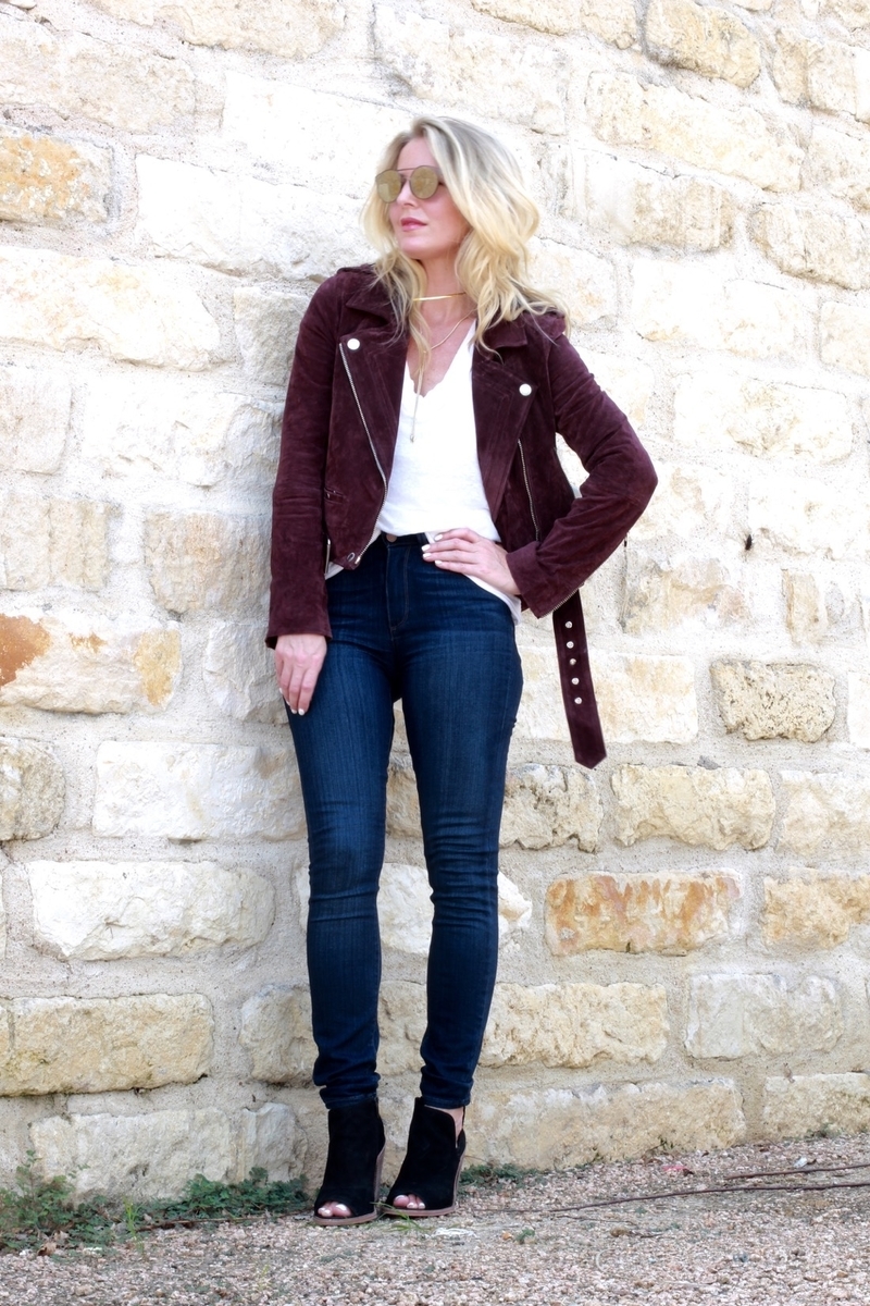 Mom Uniform, cool mom outfits, outfit ideas, nordstrom, moto jacket, blank nyc, suede jacket, skinny jeans, burgundy jacket, 