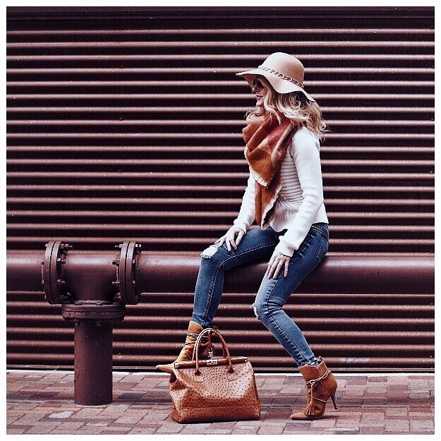 skinny blue jeans with suede booties, 