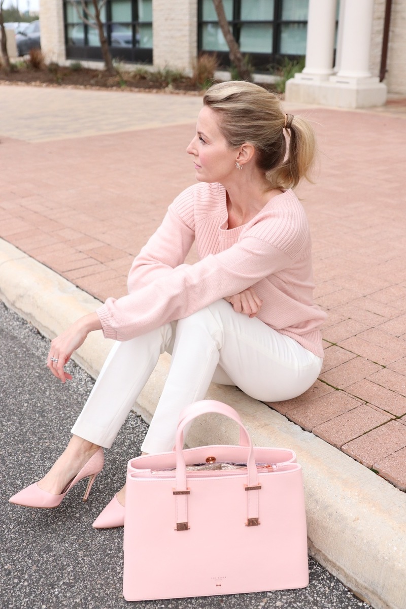 winter white petite pants ankle trousers by vince camuto, look great paired with pastels, like this ted baker bag in pink 