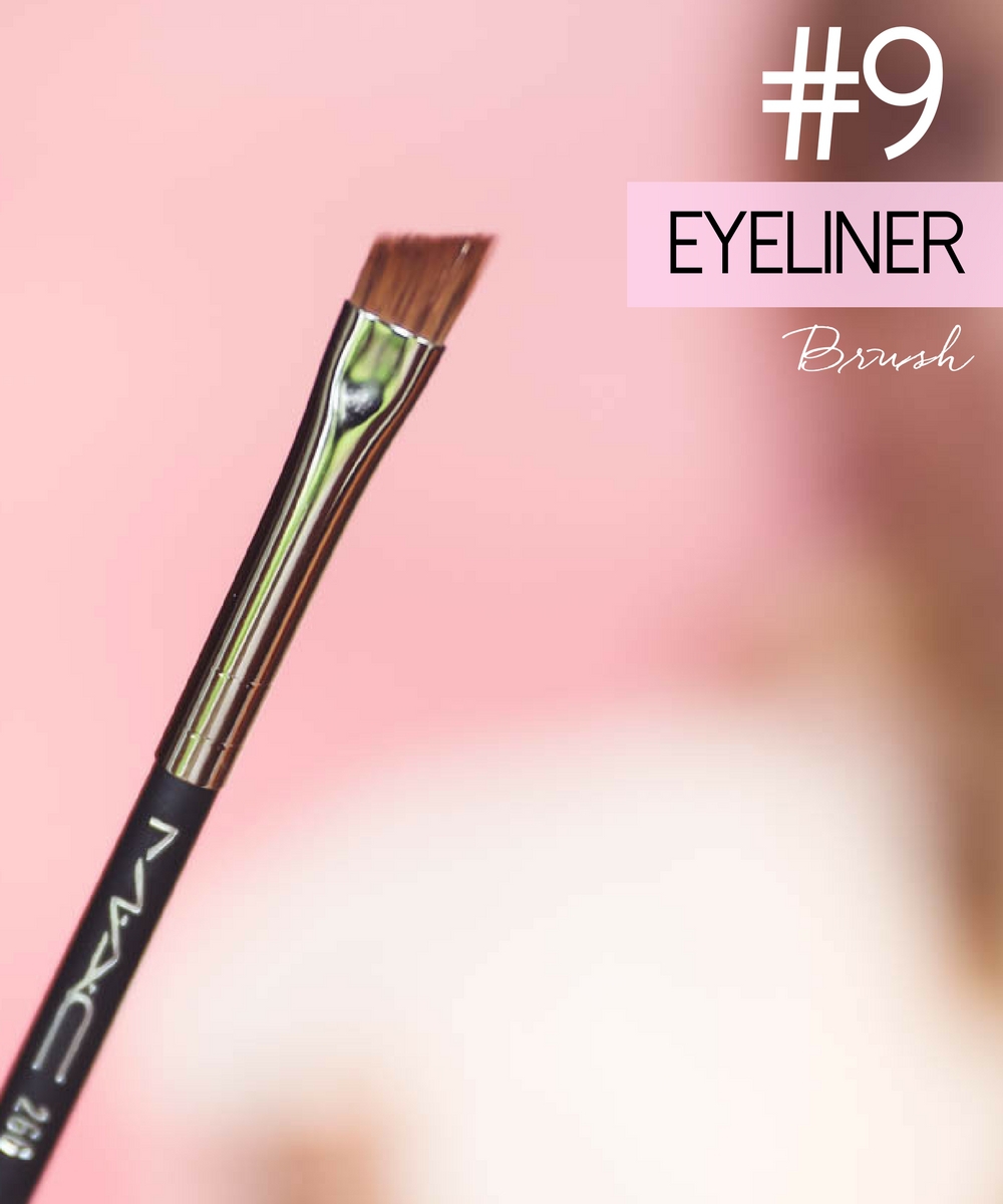 Makeup Brushes Every Woman Should Own, this one is an eyeshadow eyeliner brush to line eyes along lashlines