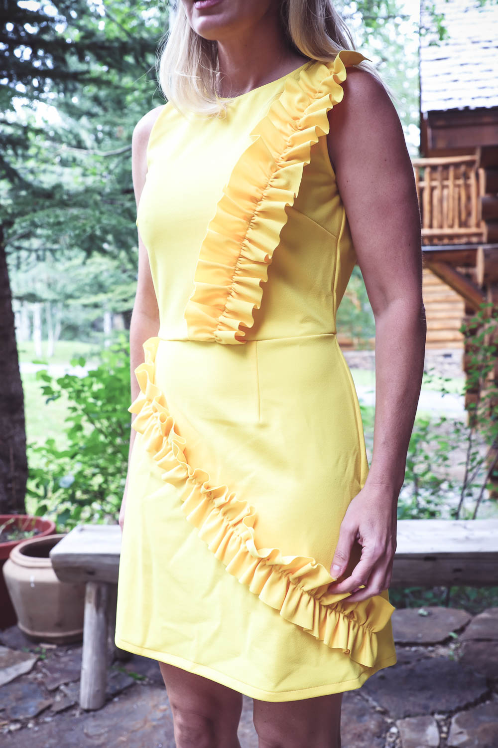 Yellow dress, yellow is such a lovely color for summer, my yellow picks