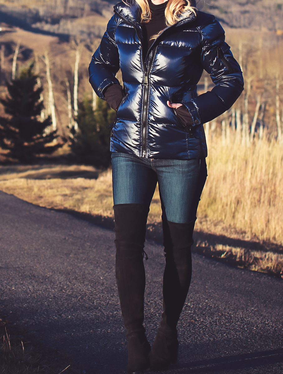 Black turtleneck by Eileen Fisher with SAM. puffer jacket from Bloomingdales and Stuart Weitzman Lowland Boots on fashion blogger, Erin Busbee, Busbee Style in Telluride, Colorado