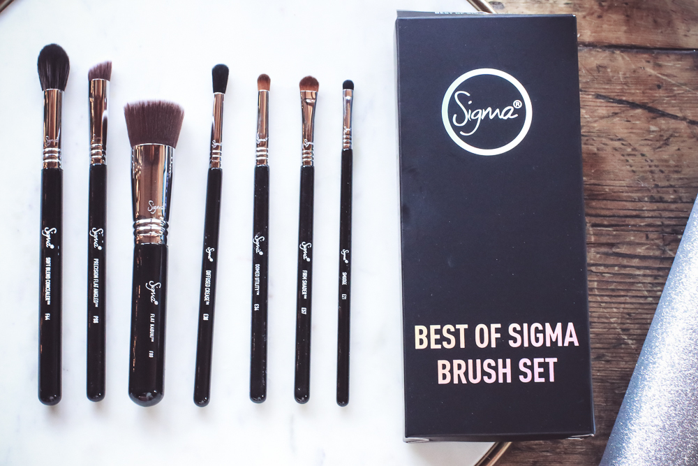 Beauty Gifts Under $100 from Nordstrom, Beauty Blogger Erin Busbee from Busbee Style Featuring Sigma makeup brushes, best of brush set