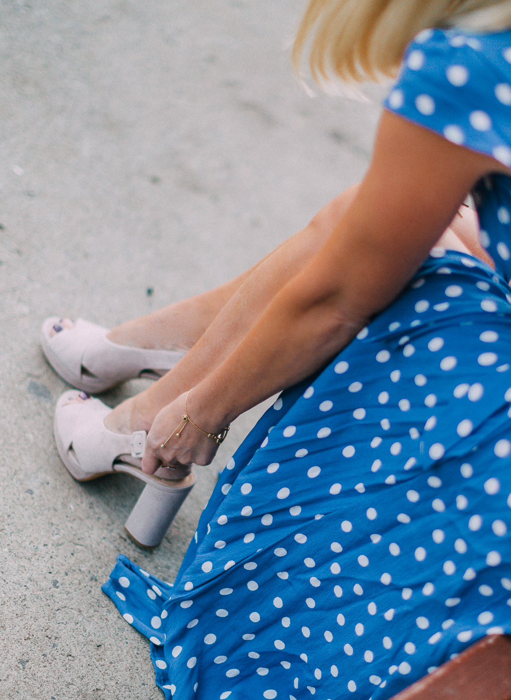 woman buckling nude vince camuto javasan plaform heeled sandals