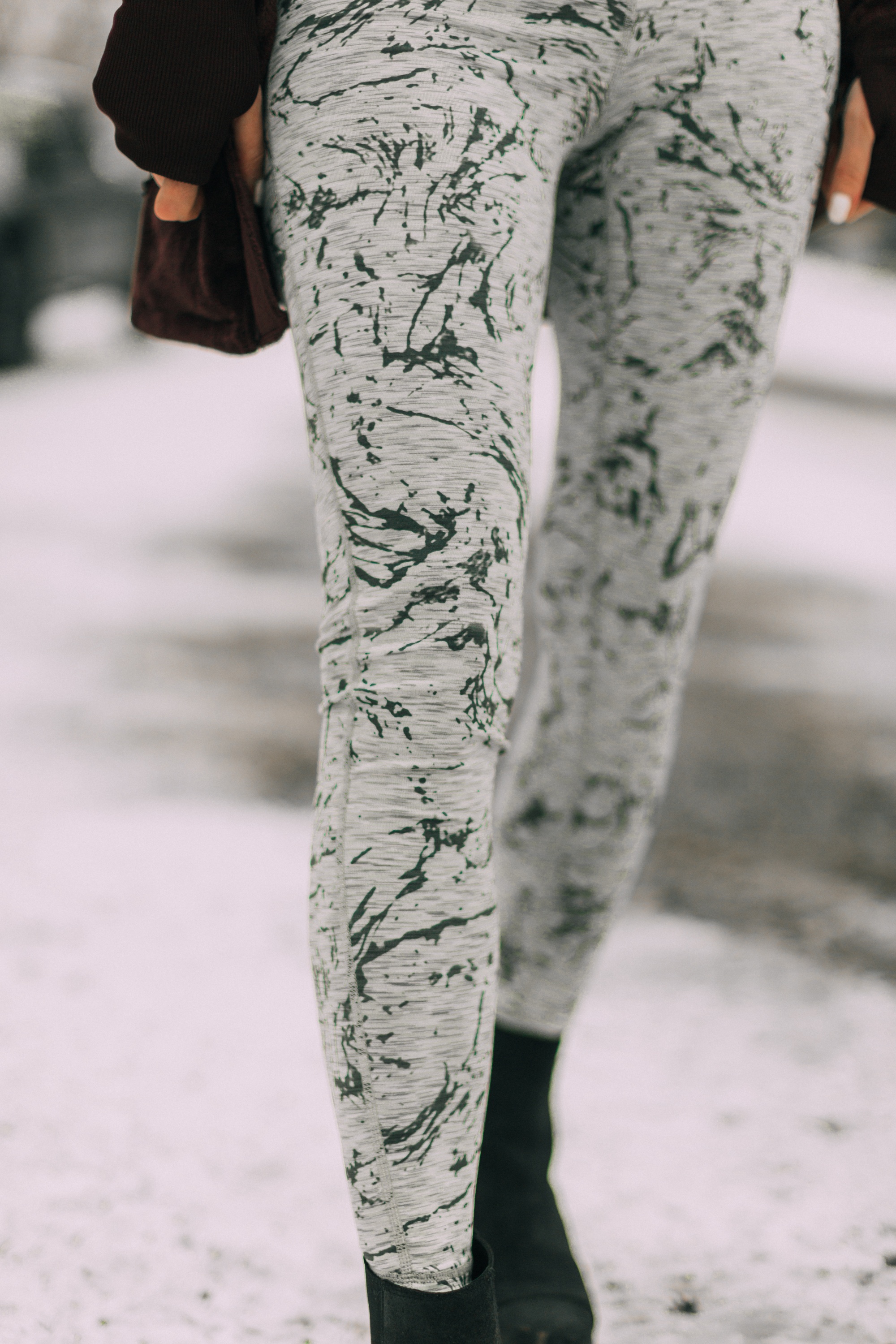 Reversible leggings from Jockey worn by fashion blogger Erin Busbee of BusbeeStyle.com in Telluride, CO