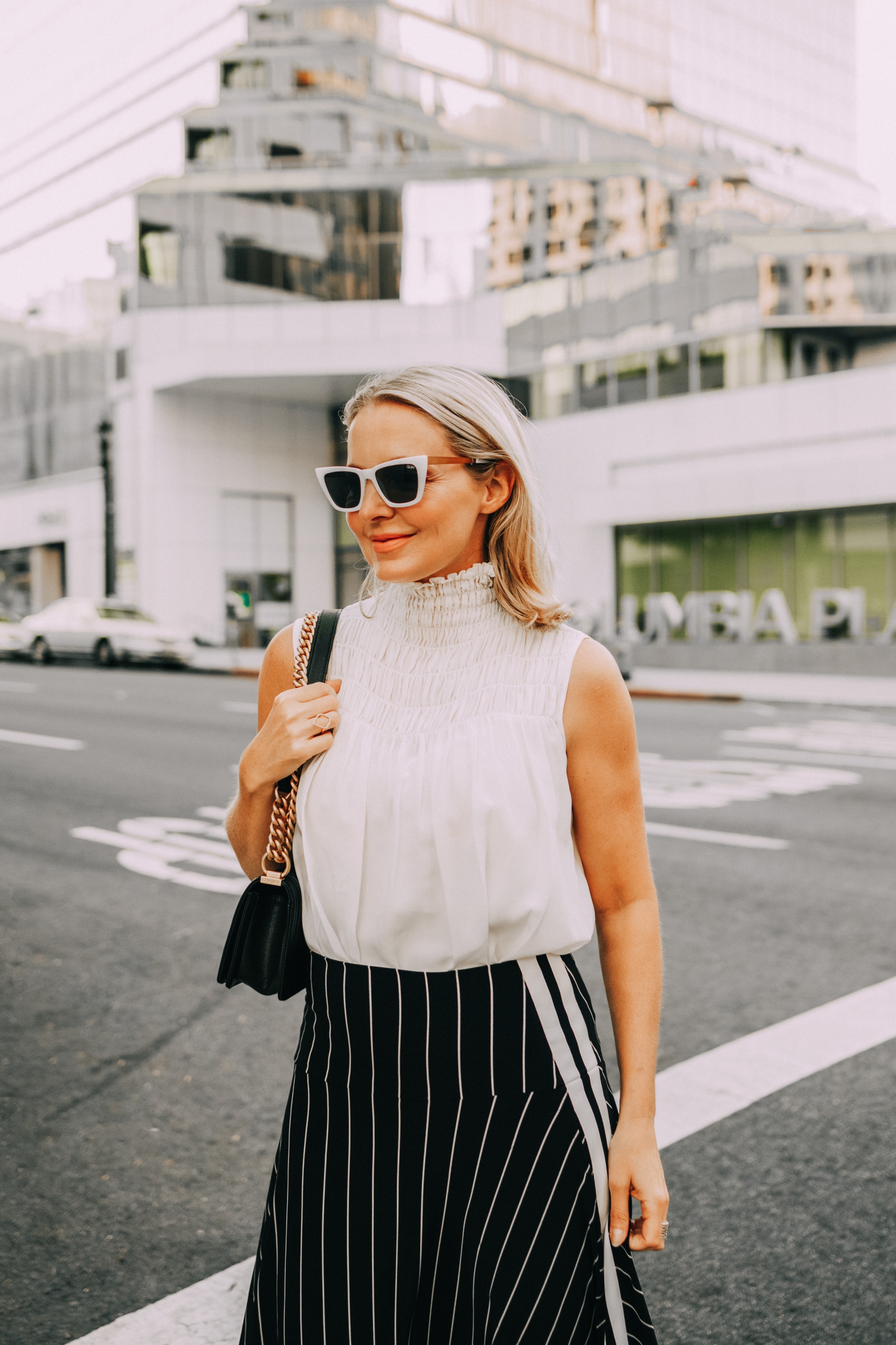 How I'm Still Wearing This Black & White Skirt from the rewardStyle ...