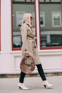 An Honest Review Of The Burberry Trench Coat | Busbee Style