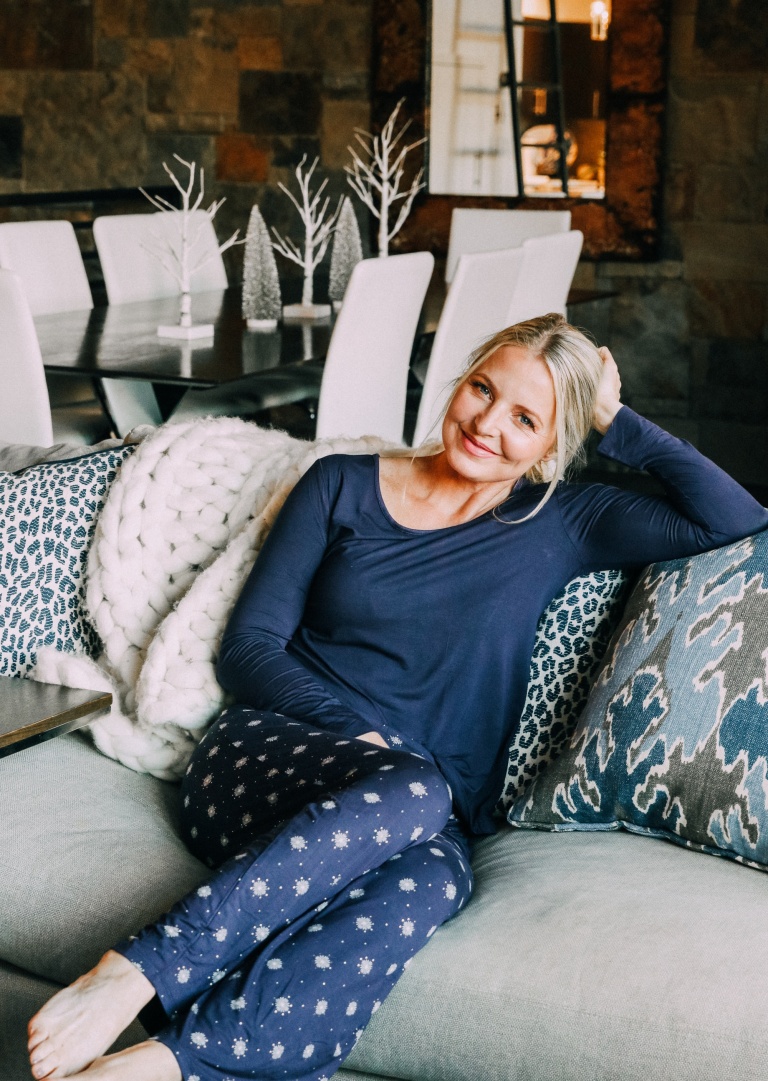 Best Pajama Sets, Fashion blogger Erin Busbee of BusbeeStyle.com featuring navy snowflake pajamas from Soma Intimates that are on major sale in Telluride, CO