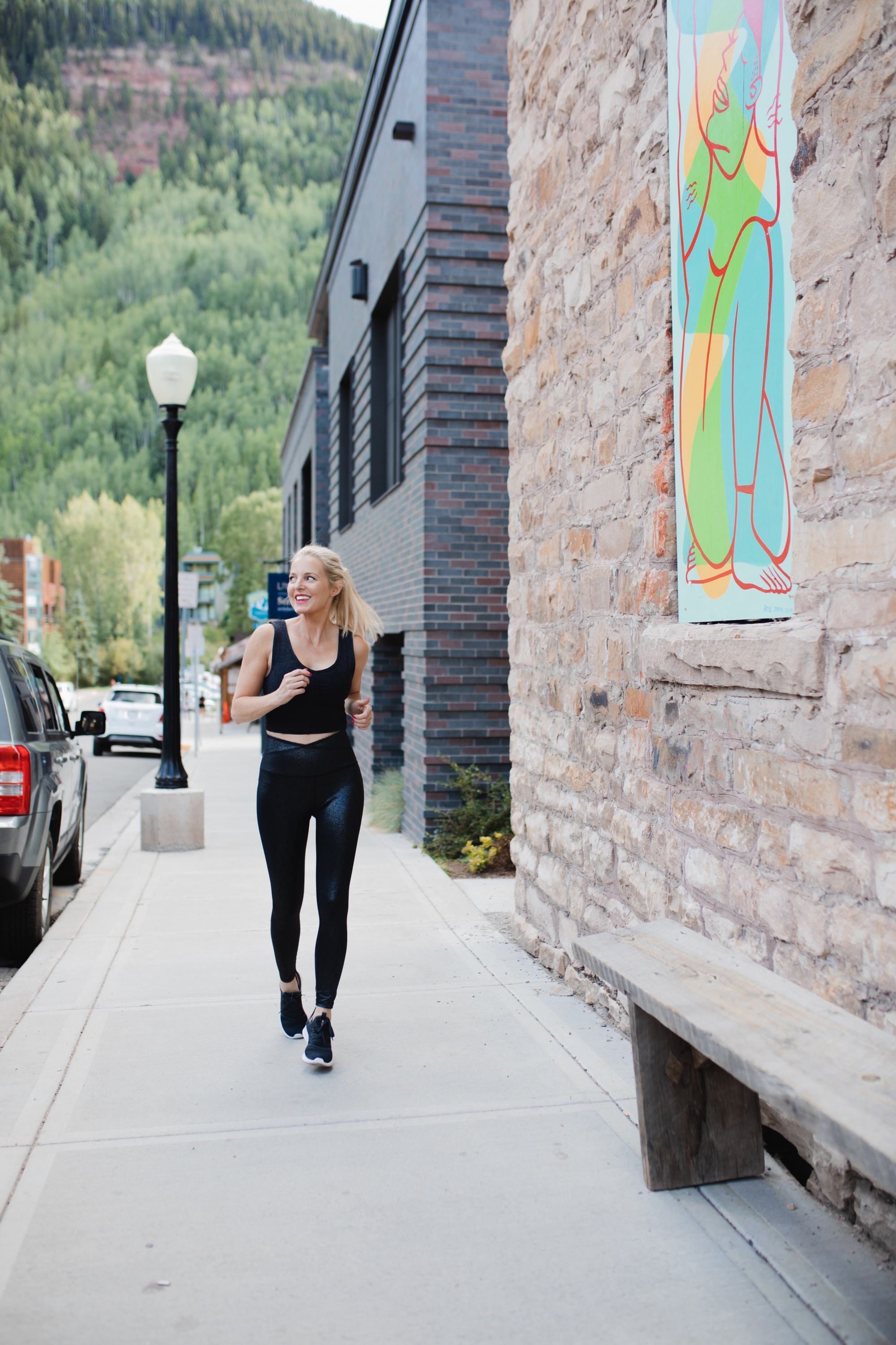 Nordstrom Sale Activewear, Fashion blogger Erin Busbee of Busbee Style wearing Beyond Yoga leggings, black Zella sports bra, and adidas sneakers from the Nordstrom Anniversary Sale in Telluride, Colorado