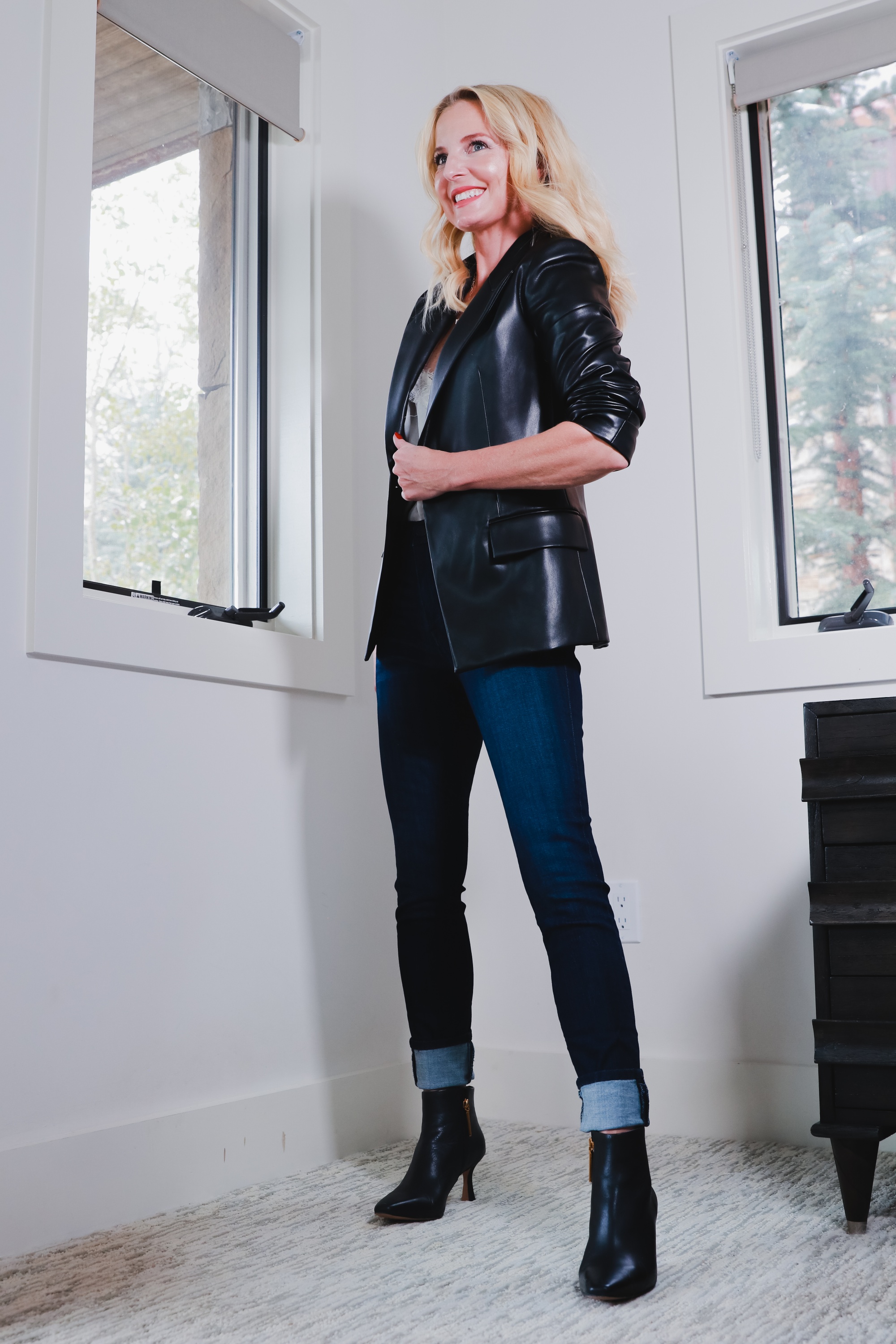 how to wear skinny jeans and ankle boots