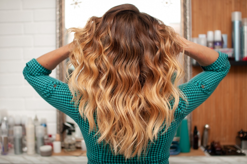 Hair color change, ombre hair technique with a more defined highlight and demarcation