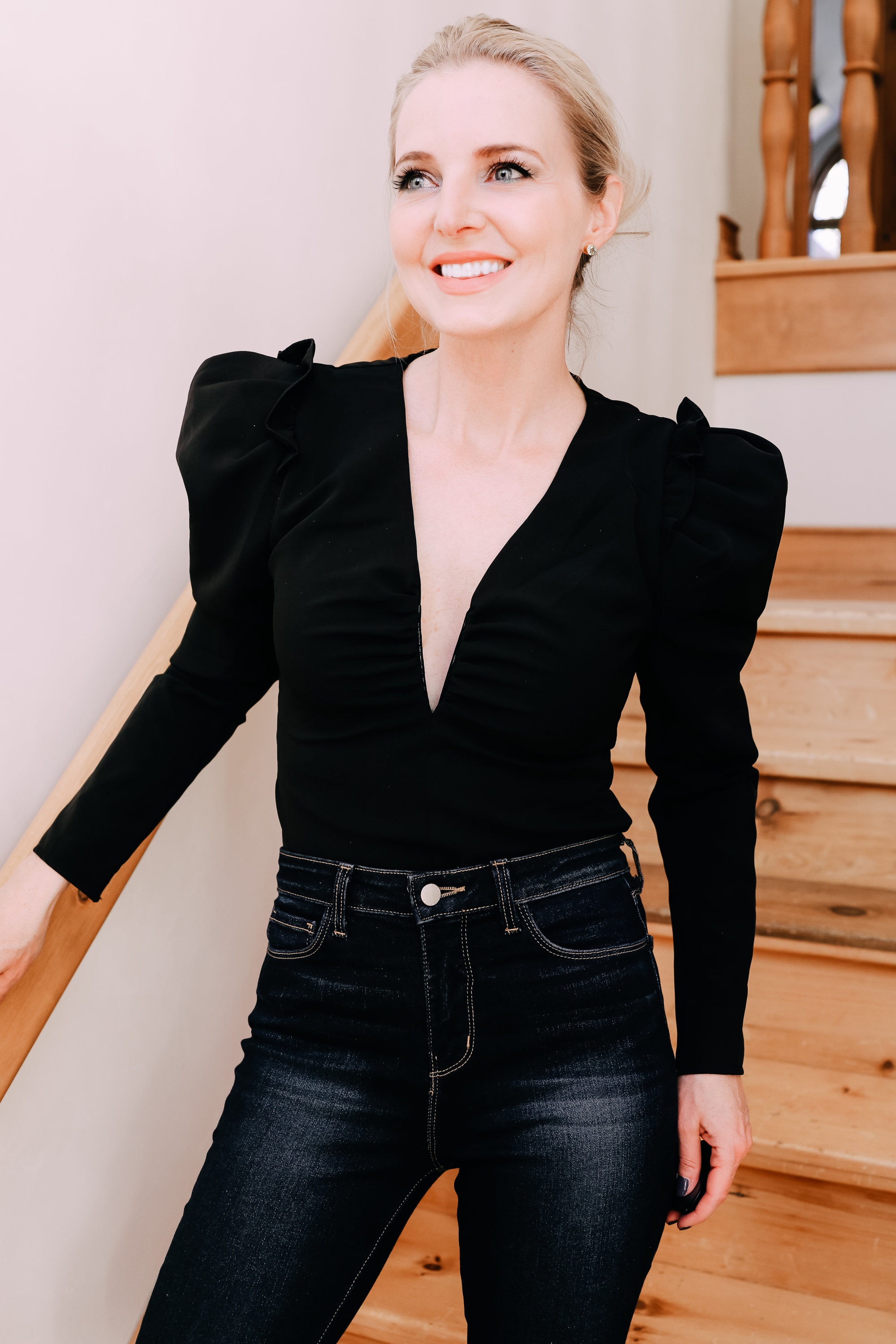 whiter teeth on fashion over 40 blogger Erin Busbee