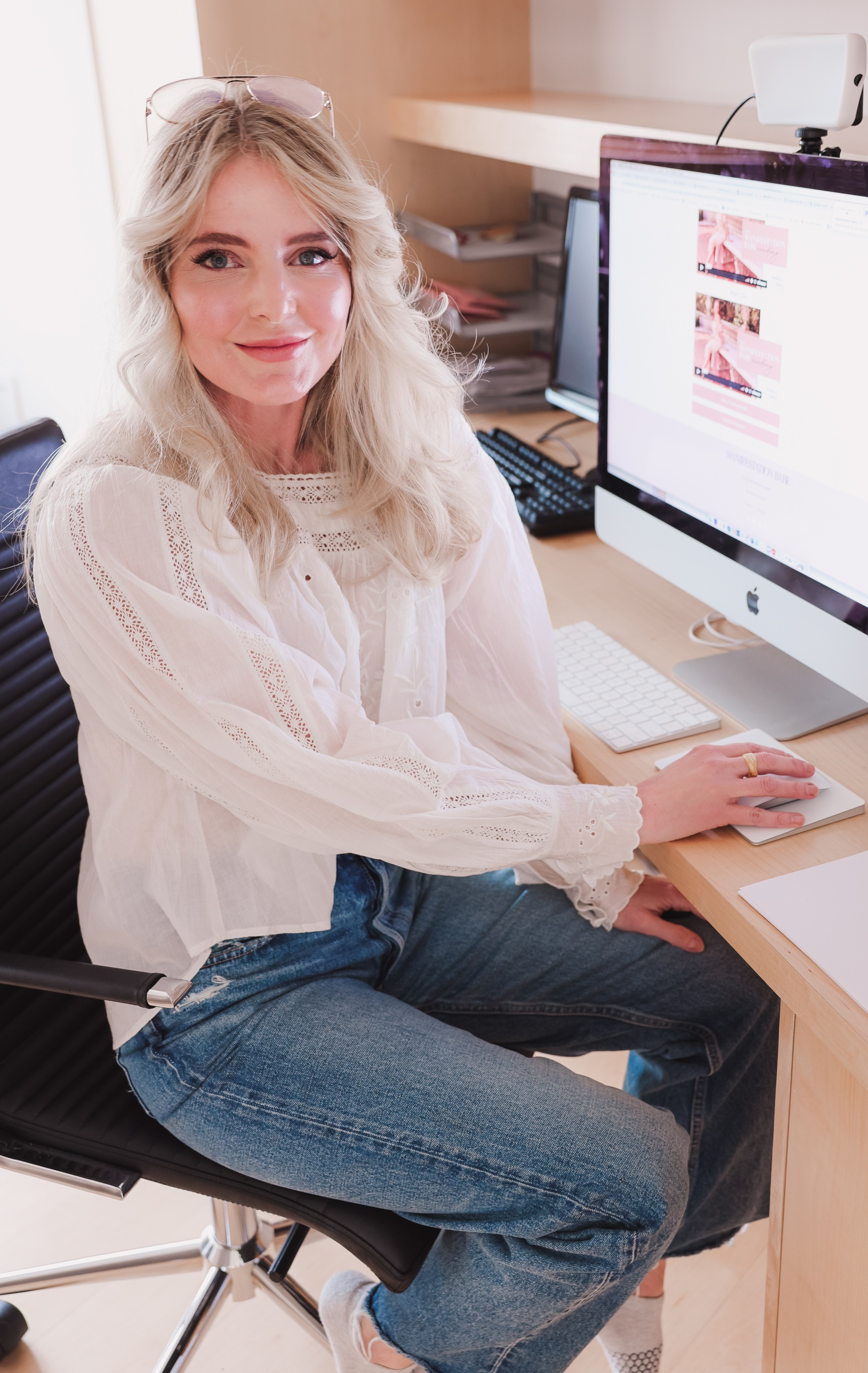 Taking online classes is a key to vibrancy and youthfulness with fashion over 40 blogger Erin Busbee of Busbee Style in Telluride, Colorado