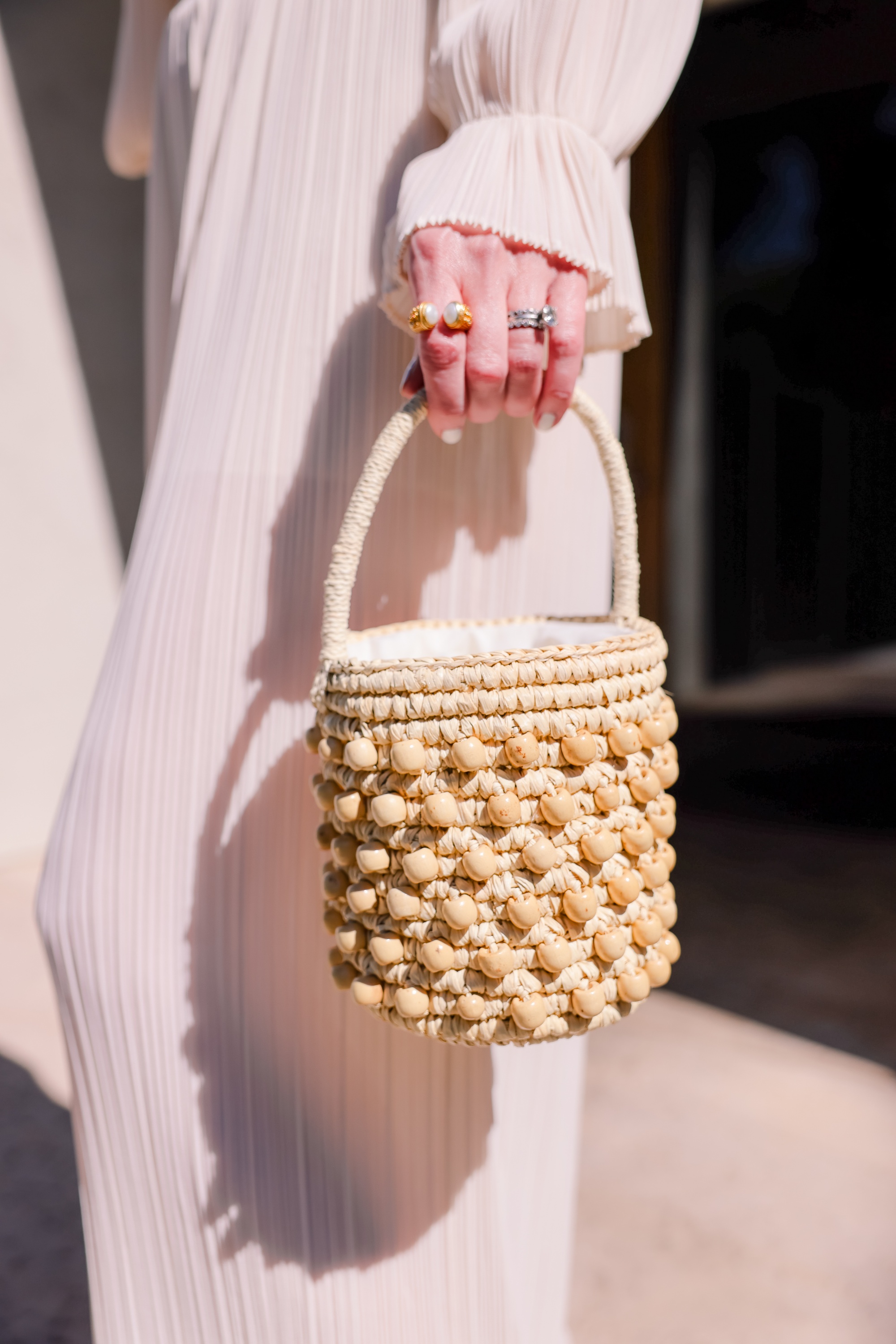 summer fashion accessories, spring accessories, spring handbags, beaded bags, bucket bags, sensi studio bucket bag, erin busbee