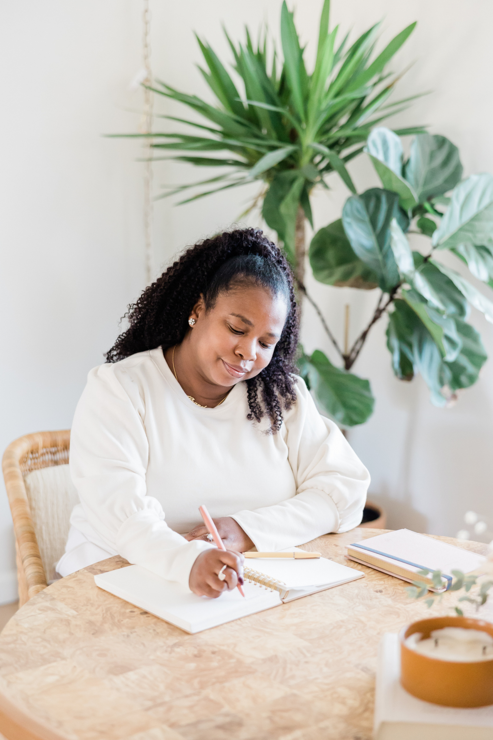 setting boundaries, how to say no, how to set boundaries that work, black woman writing in journal