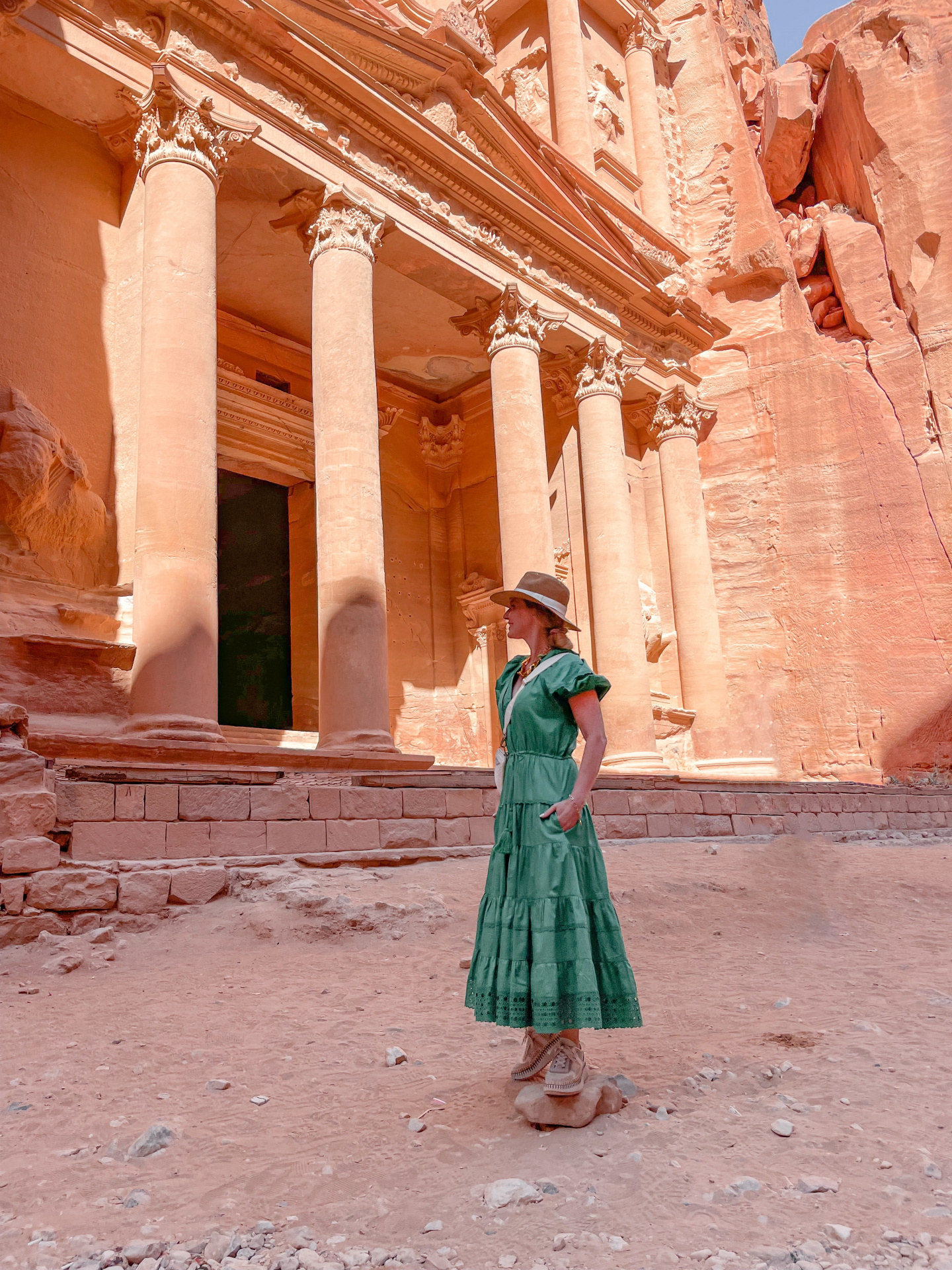 Middle East travel, what I wore in middle east, Petra, Jordan trip