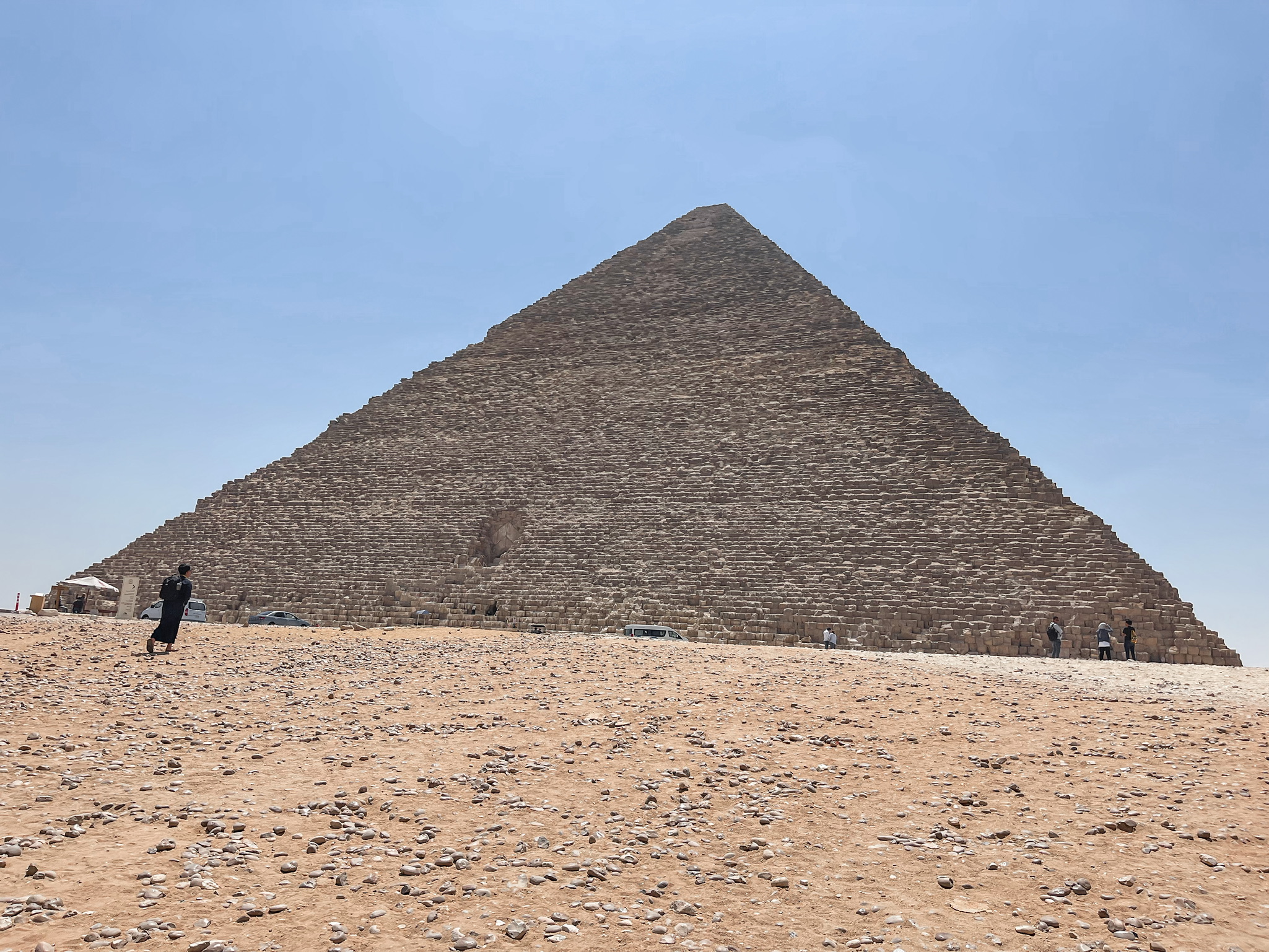 planning a trip to the middle east, where to go in the middle east, how to plan a trip to the middle east, The Great Pyramids of Giza, Egypt, Cairo Egypt, erin busbee, busbee style, busbee family travels, cairo trip, great pyramids of giza trip