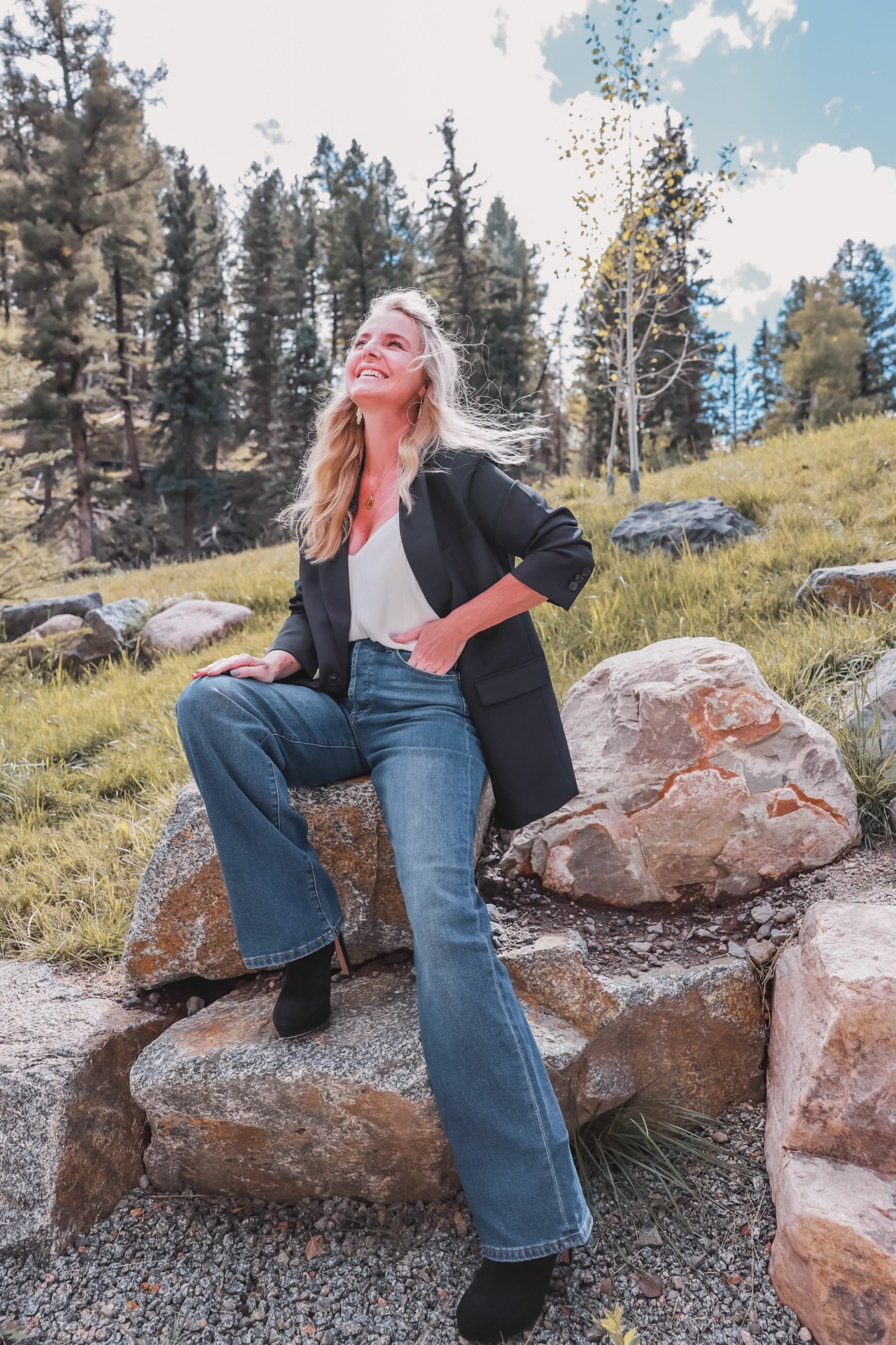 evereve denim, wideleg denim trends, fall denim, fall uniform, easy mom outfits for fall, erin busbee, fashion blogger over 40, telluride co,women feeling unworthy, feeling unworthy over 40, we need to talk about feelings of unworthiness, how to feel worthy, women over 40 self care