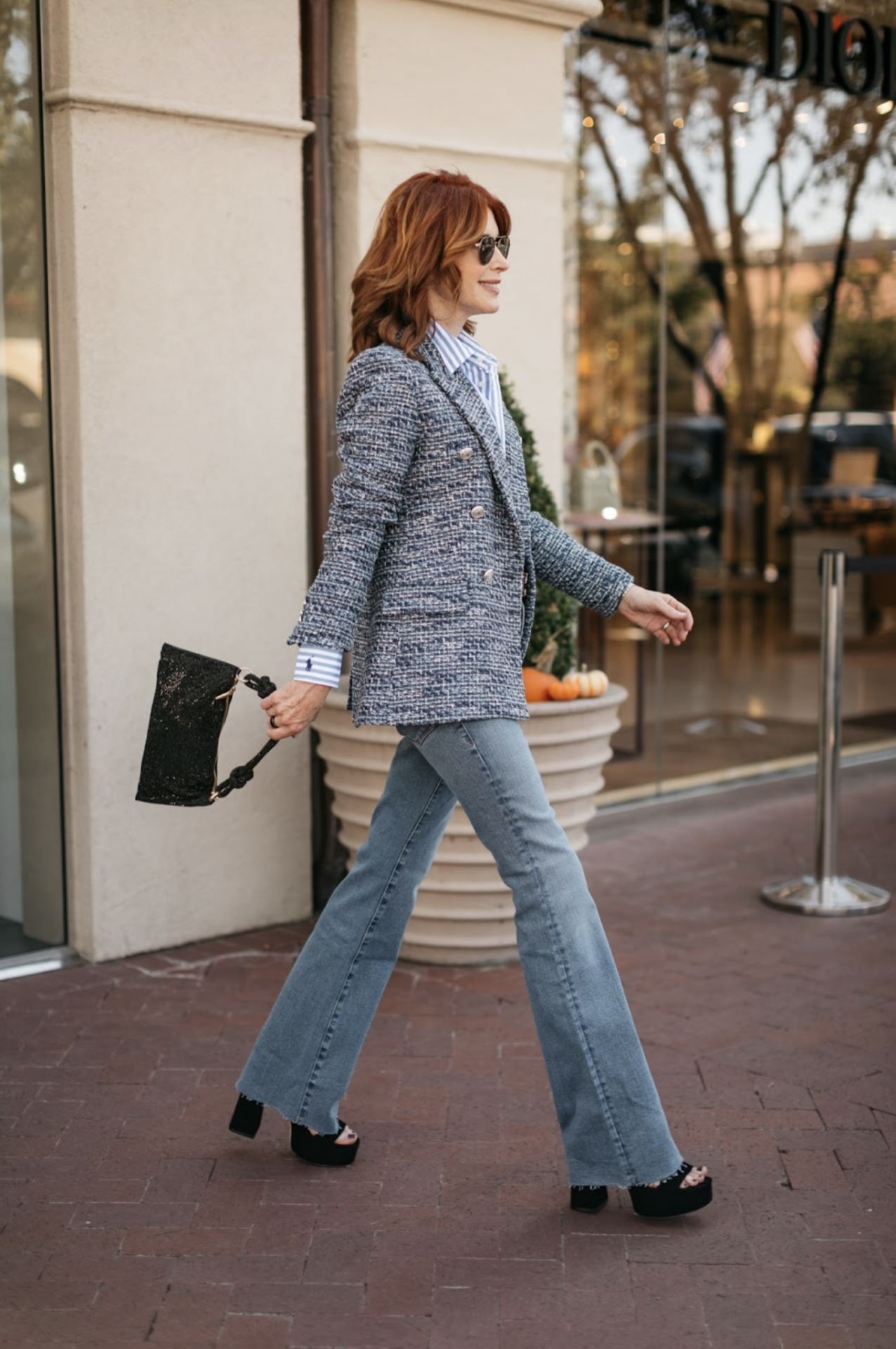 How to elevate a denim look, how to dress up jeans, what to wear with jeans over 40, how to style a blazer with jeans, how to wear a blazer with jeans, beautiful blazers, blazers for fall, blazers for winter, Cathy Williamson, the middle page blog, Erin Busbee, fashion blogger over 40, Busbee style