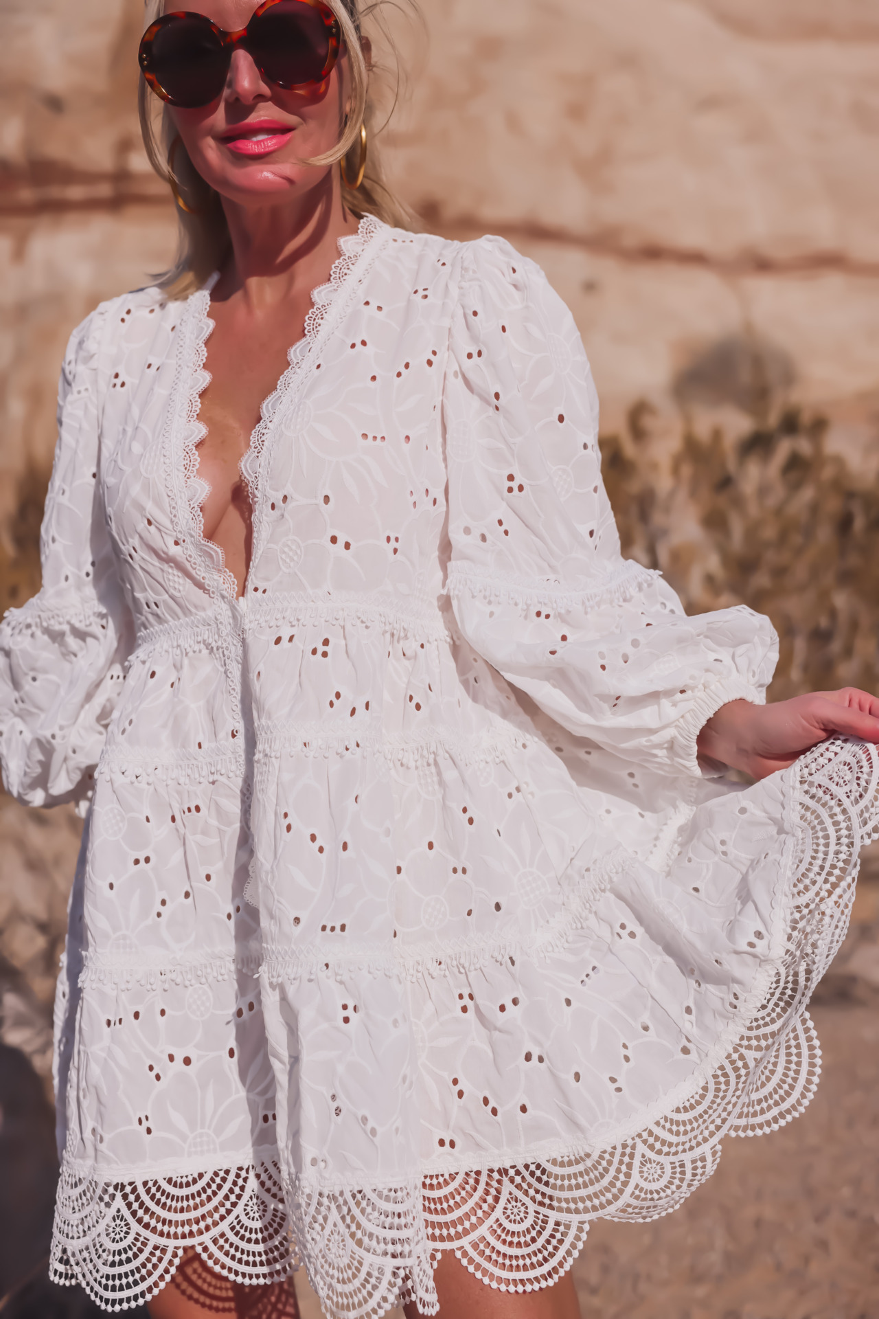 white dresses, resort white dresses, best white dresses, white dresses over 40, what to wear on vacation, summer white dresses, spring white dresses, erin busbee, busbee style, waimari white mini kimono dress, see by chloe wedges, dean davidson gold dune hoops, gucci round sunglasses