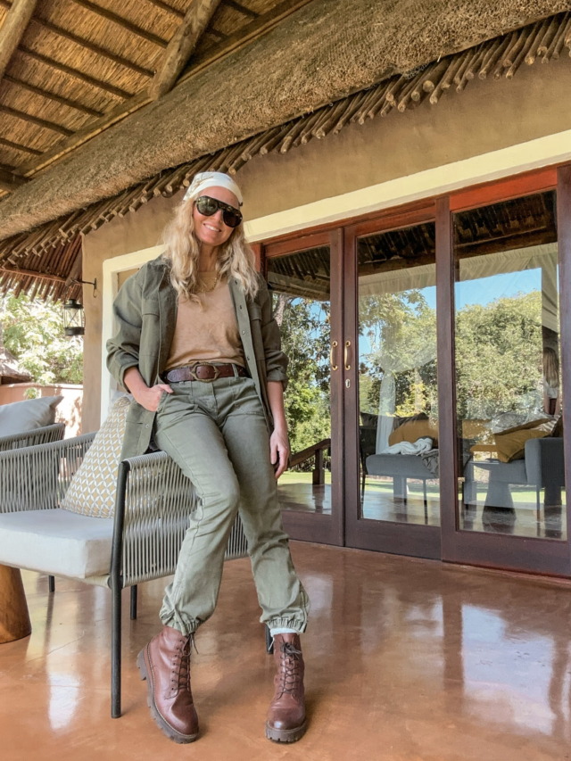 africa travel outfits