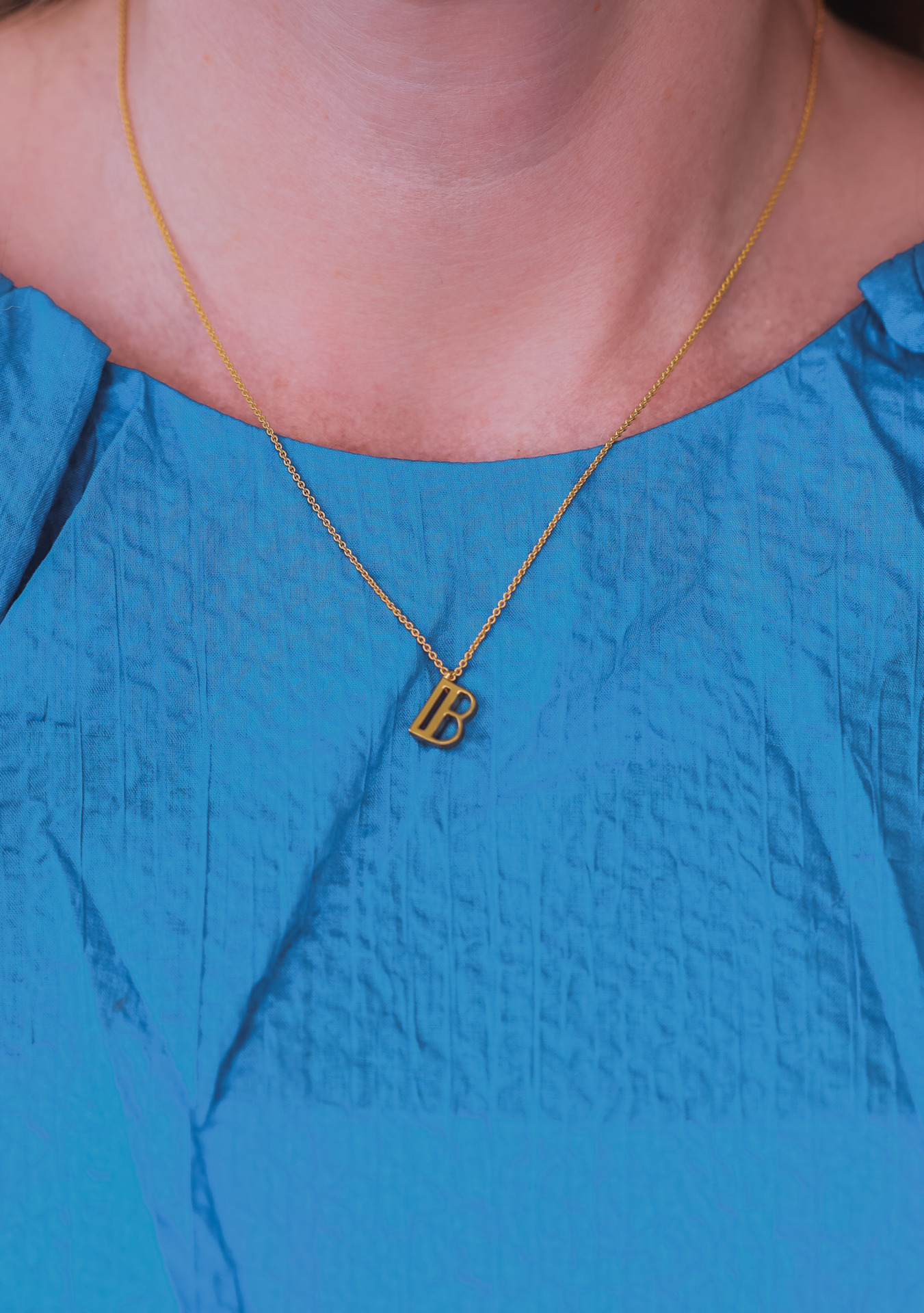 initial B pendant necklace