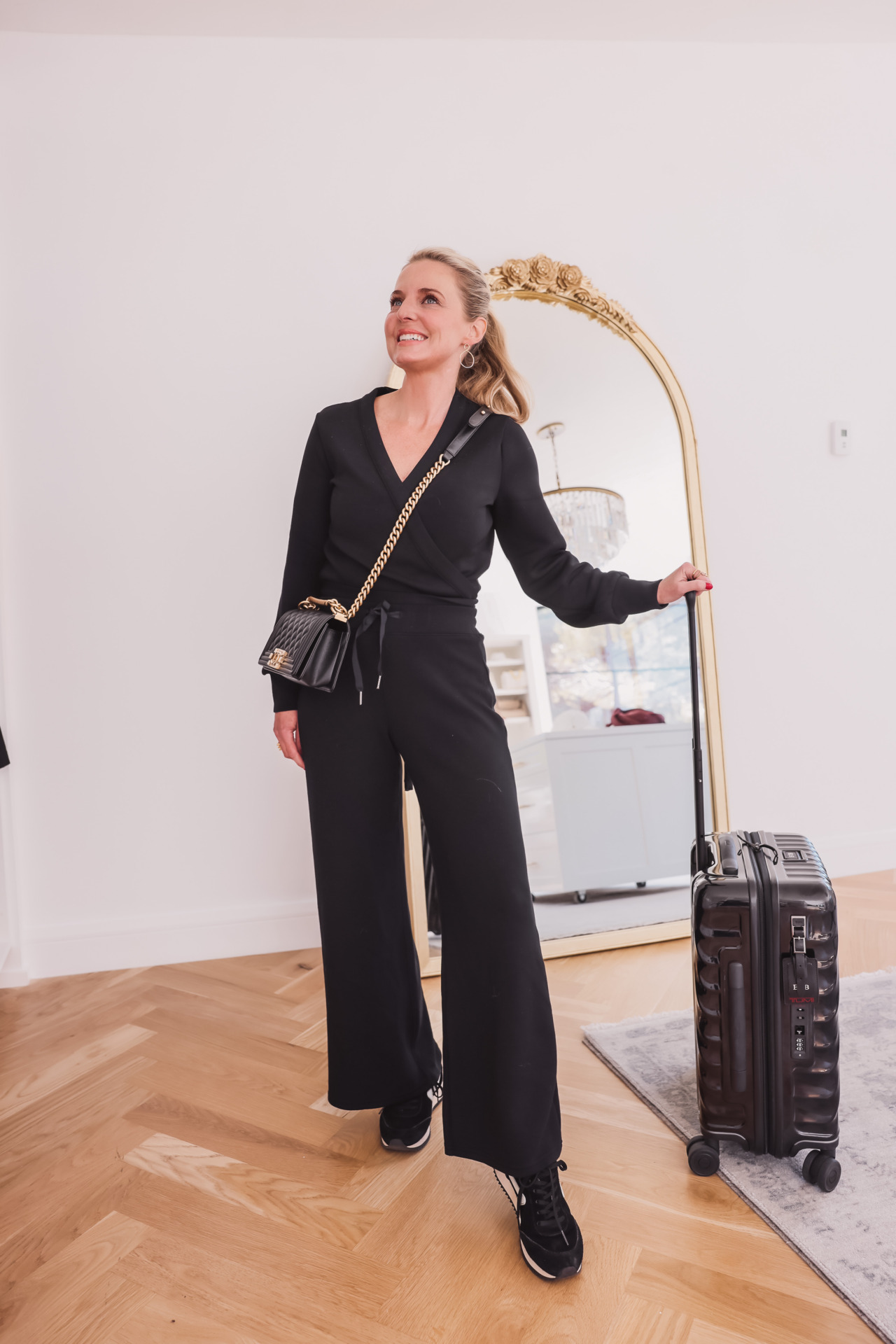 Versatile Travel Outfits & How To Style Them At Your Destination