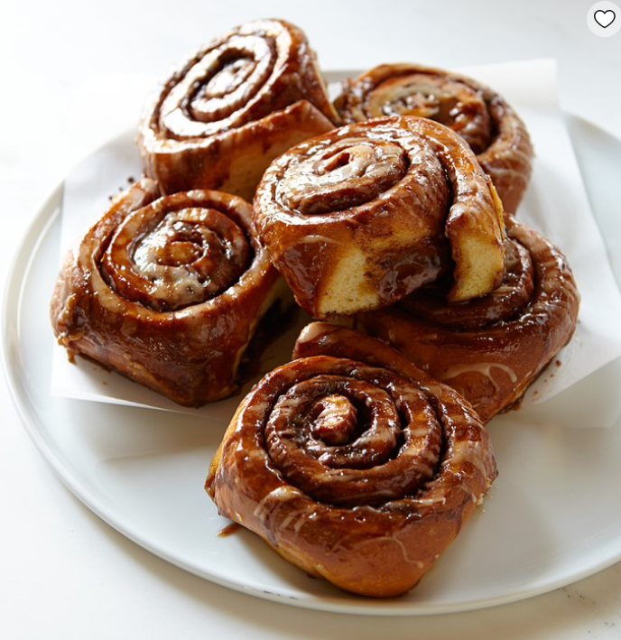 gifts for the hostess - cinnamon rolls