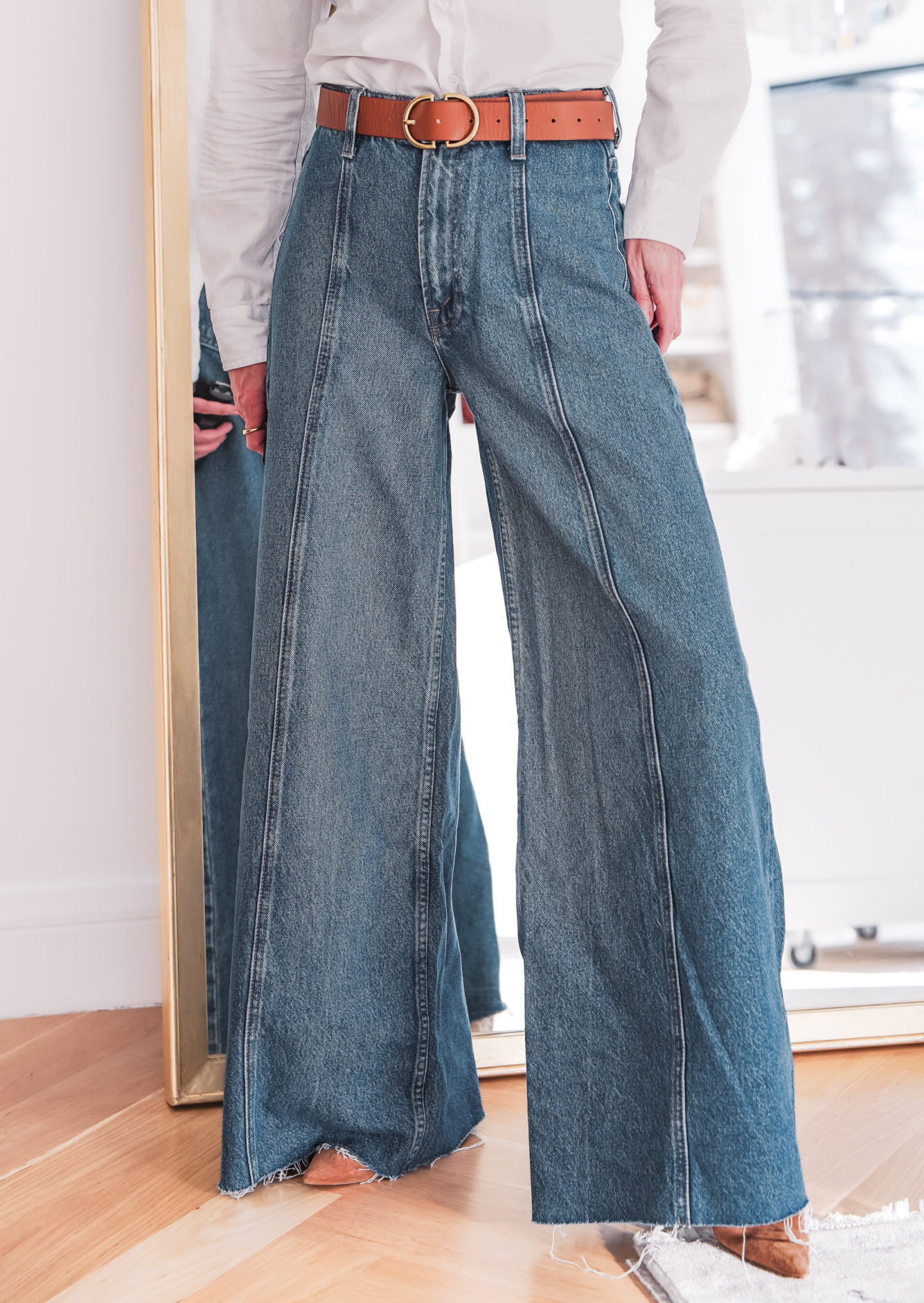 Baggy Jeans outfit for women
