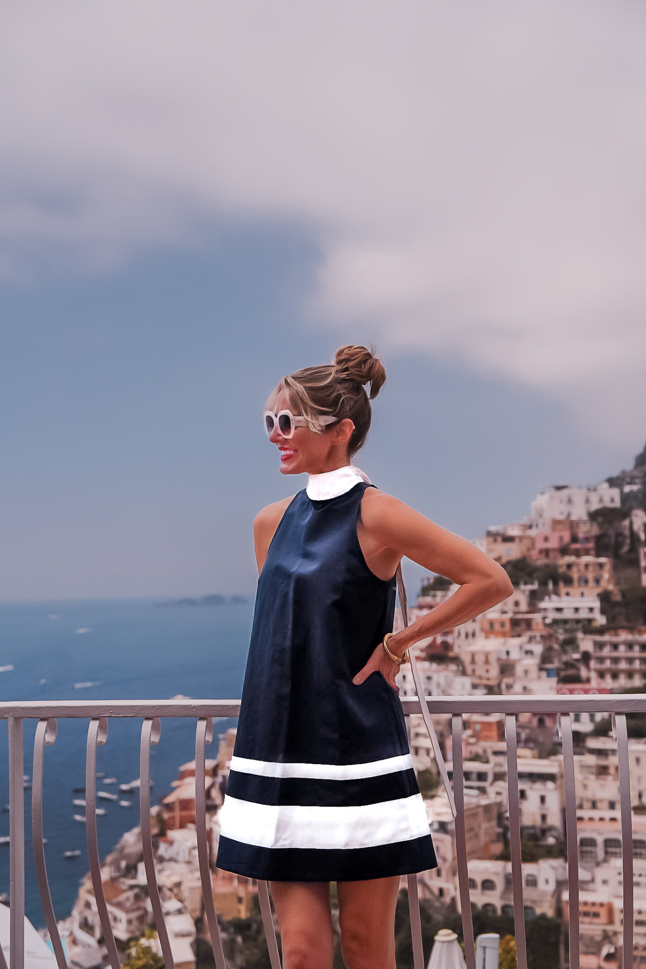 halter neck mini dress Italy Outfits