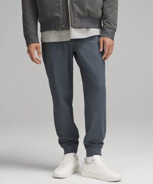 Lululemon Joggers | Gifts For The Well-Dressed Man