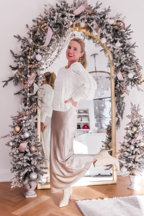 what to wear to a holiday party