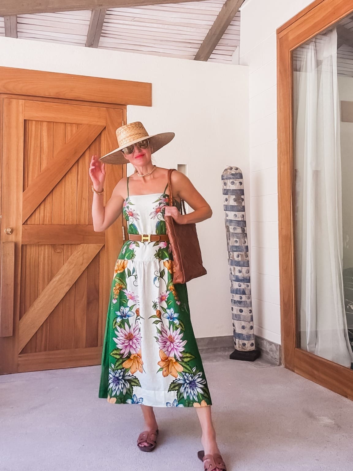 15+ Surprising Style Mistakes That Are Making You Look Frumpy & Older!